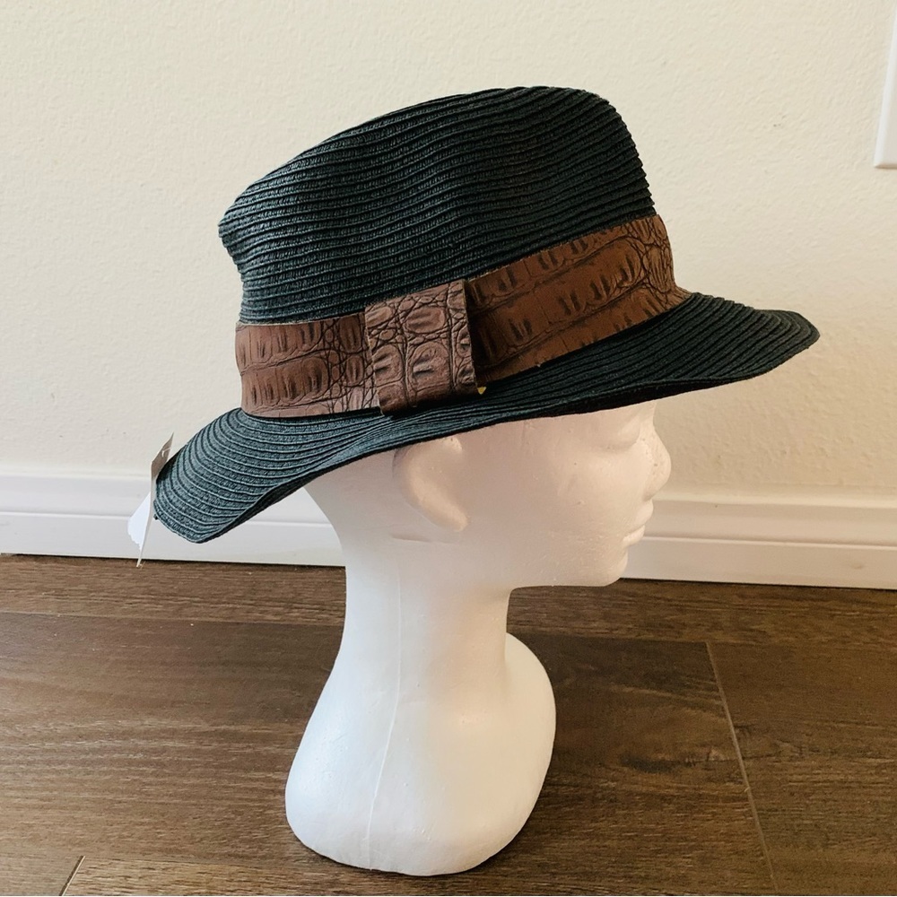 Trixie hat